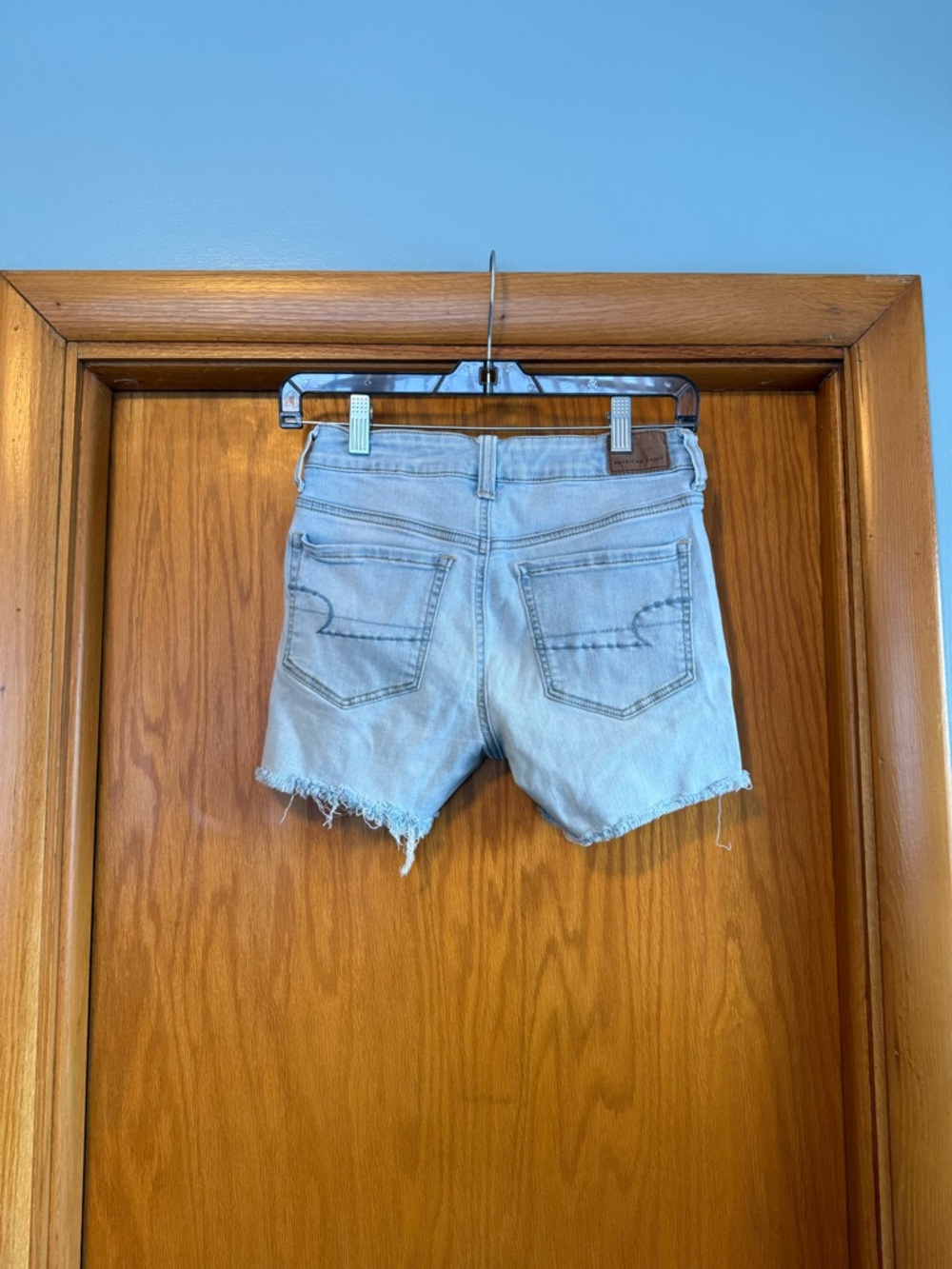 American Eagle Outfitters Light Blue Denim Cutoff Shorts - Picture 2 of 2